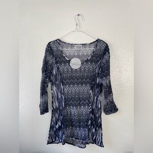 Jessica Simpson Women's Black and White Patterned Blouse